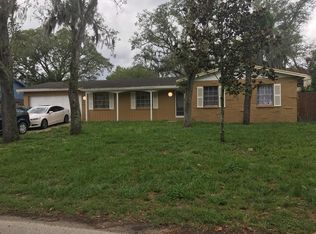 10214 N Woodmere Rd, Tampa, FL 33617