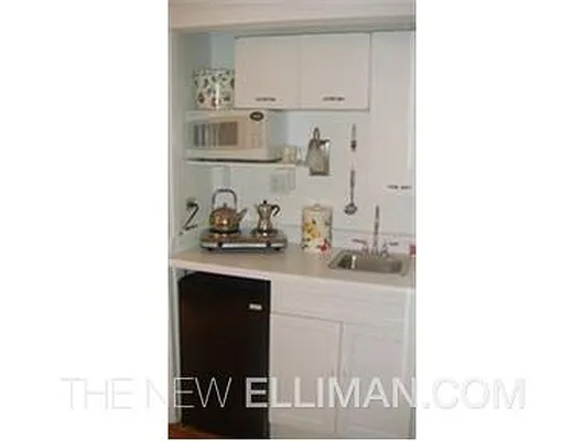 Rented by Douglas Elliman | media 7