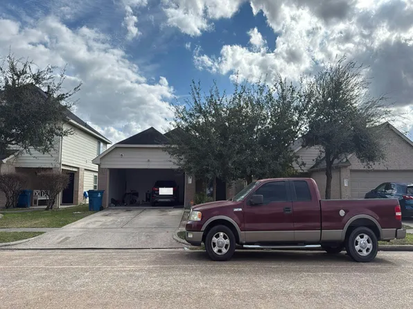 843 Sun Prairie Dr, Houston, TX 77090