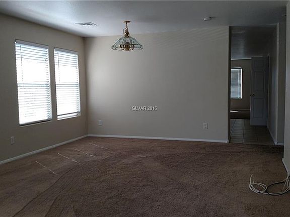 3rd image of 10761 Wallflower Ave