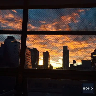 Rented by Bond New York | media 28