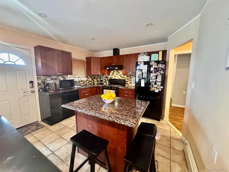 310 E Olive St #MAIN — Photo 4
