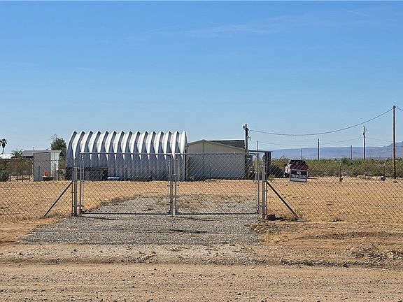 3rd image of 306-05-041A W Chino Drive