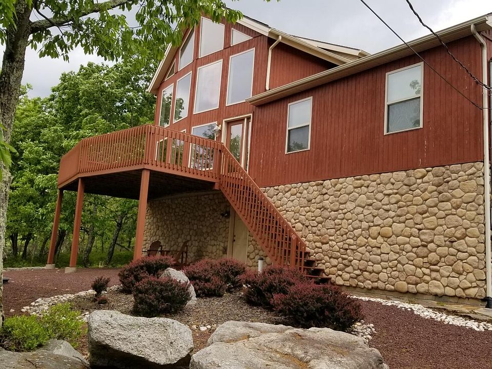 1st image of 228 Pine Valley Ln