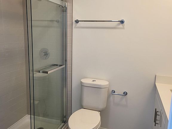 5th image of 144 Watson Rd N #601