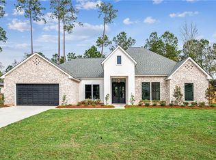 2016 Kingswood Dr, Mandeville, LA 70448