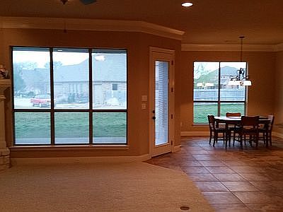 4th image of 1609 Plum Creek Dr