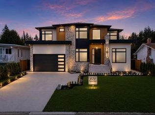 821 Prospect St, Coquitlam, BC V3J6E8