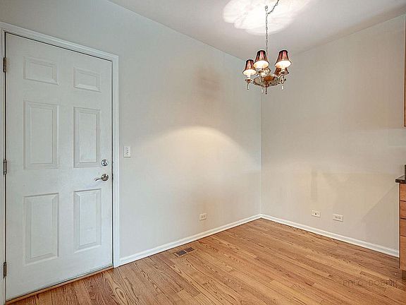 5th image of 161 Finstad Dr #161