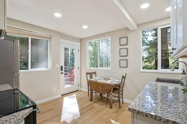 11505 Lake Blvd — Photo 6