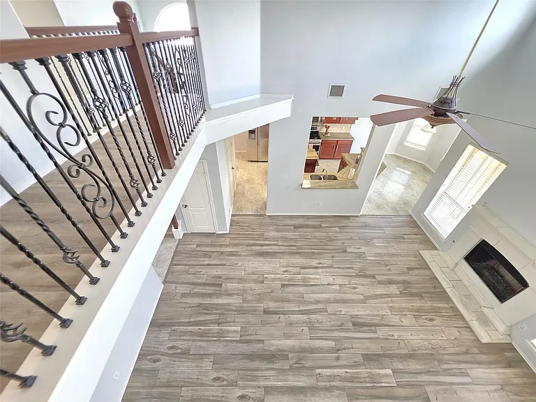 10038 Barr Lake Dr — Photo 34