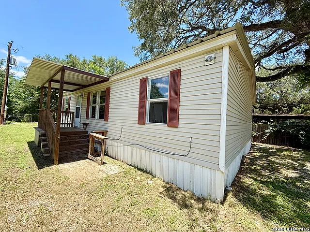 319 E Zipp Rd
