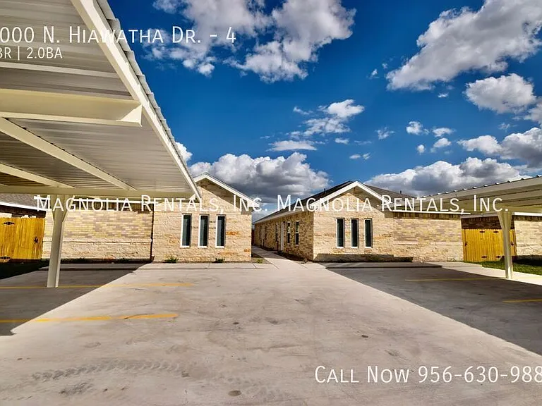 5000 N Hiawatha Dr #4 — Photo 2