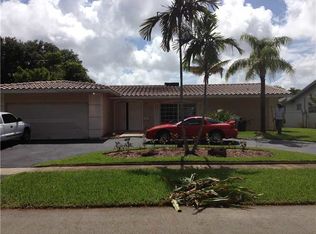 3990 N 38th Ave, Hollywood, FL 33021