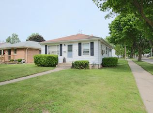 3900 N 79th St, Milwaukee, WI 53222