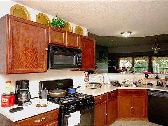 Open kitchen