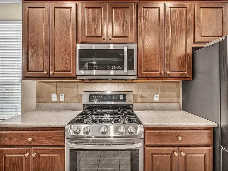 3748 Pine Needle Cir — Photo 12