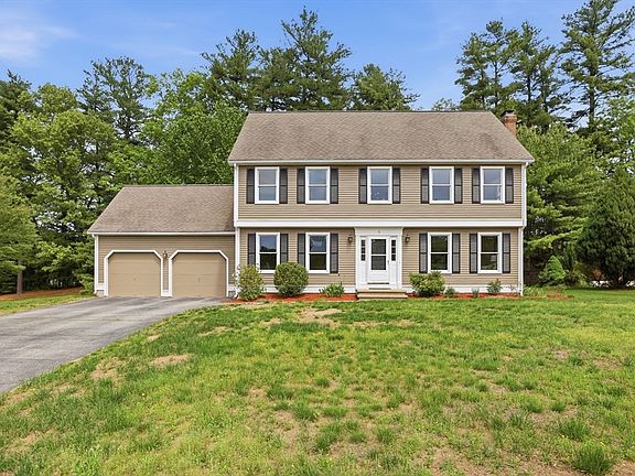 2nd image of 5 Gray Farm Rd