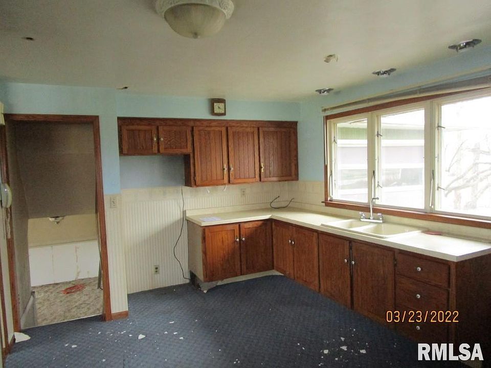 607 N State St, Geneseo, IL 61254 Zillow