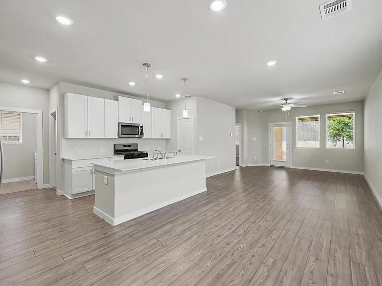 2010 W Darlington Oak Ct — Photo 5