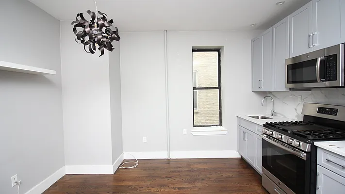 Rented by Nooklyn NYC LLC | media 7