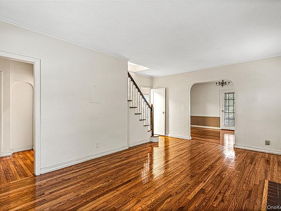 3rd image of 53-39 Bell Boulevard