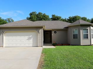 2747 W Delmar St, Springfield, MO 65802