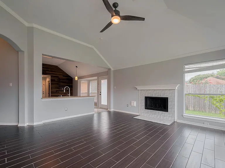 311 N Esplanade Ln — Photo 13