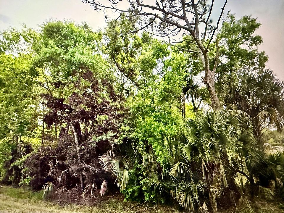 2nd image of 2551 NW 35th Drive