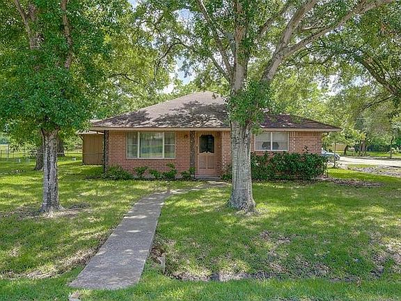 2nd image of 12826 Linda St