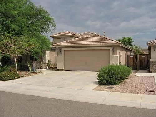 1st image of 15356 W Poinsettia Dr
