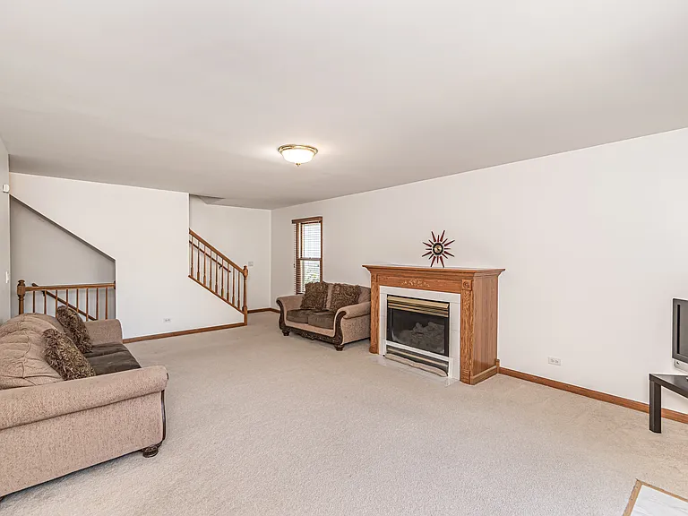 151 Spring Ave — Photo 6