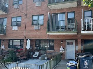 3446 10th St, Astoria, NY 11106