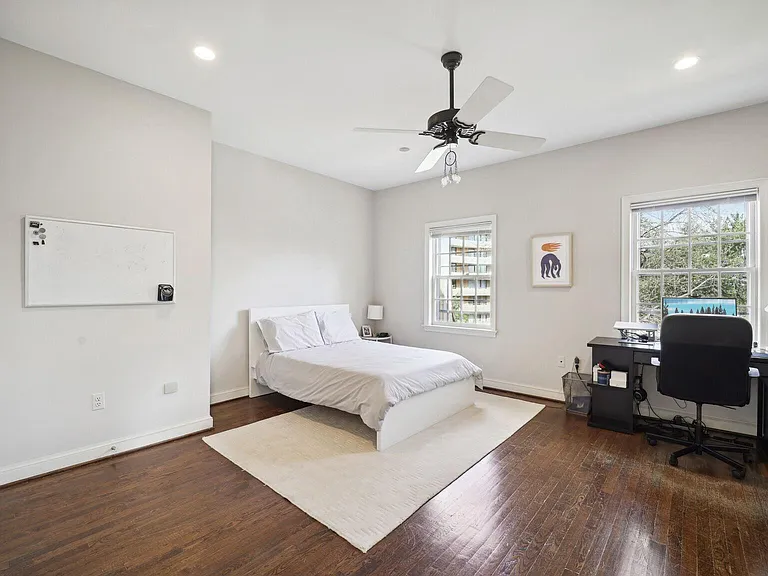 4373 Westover Pl NW — Photo 13