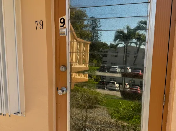 79 Dorchester E #79, West Palm Beach, FL 33417