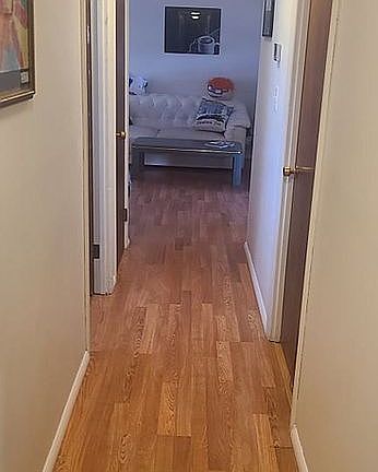 4th image of 150 Weller Ave