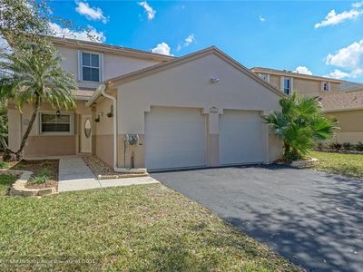 255 NW 207th Ter, Pembroke Pines, FL, 33029