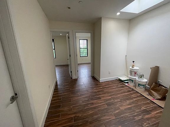 3rd image of 744 Willoughby Ave #4