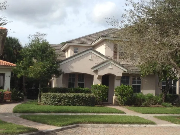 237 Evergrene Parkway #23-C, Palm Beach Gardens, FL 33410