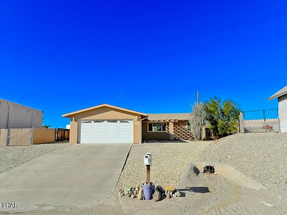 3rd image of 473 Sedona Dr