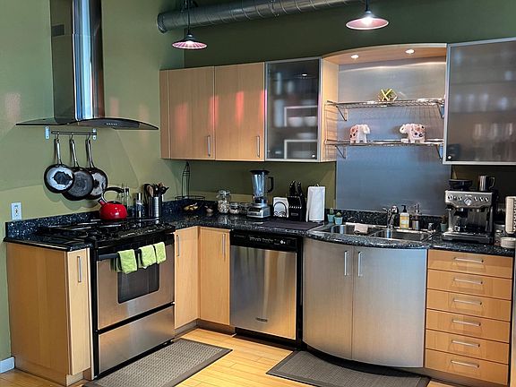 4th image of 1401 Wewatta St Unit 303