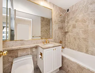 Rented by LKW International Real Estate LLC