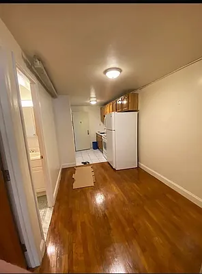 Rented by REALTY QUEST NEW YORK INC | media 4