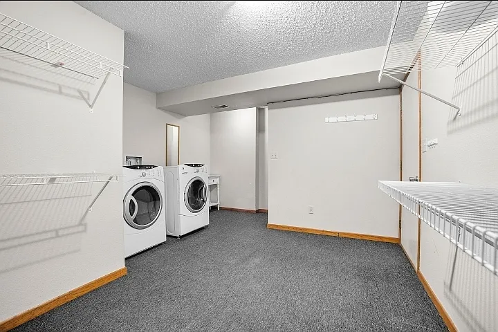 1207 Cambria Ct — Photo 19