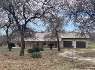 89 Highland Rd, Poteet, TX 78065