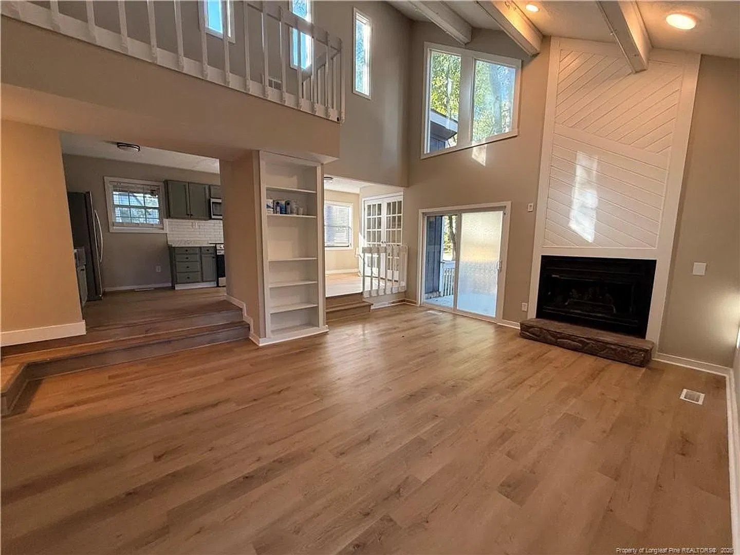 417 Watergap Dr — Photo 2