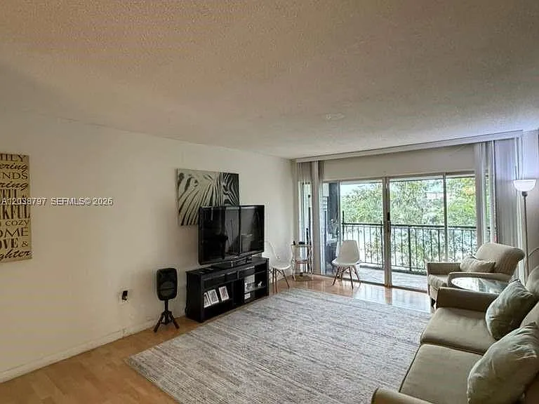 8775 Park Blvd #318 — Photo 14