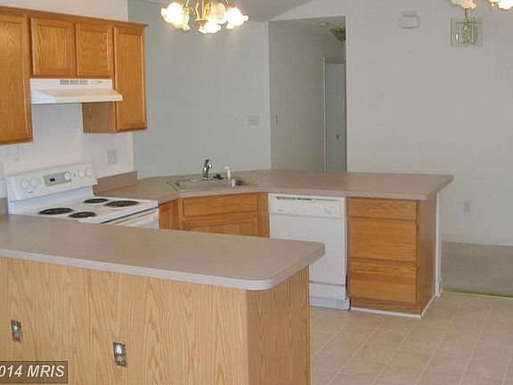 3rd image of 11710 Collinwood Ct