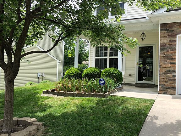 4th image of 110 Parsons Green Ct