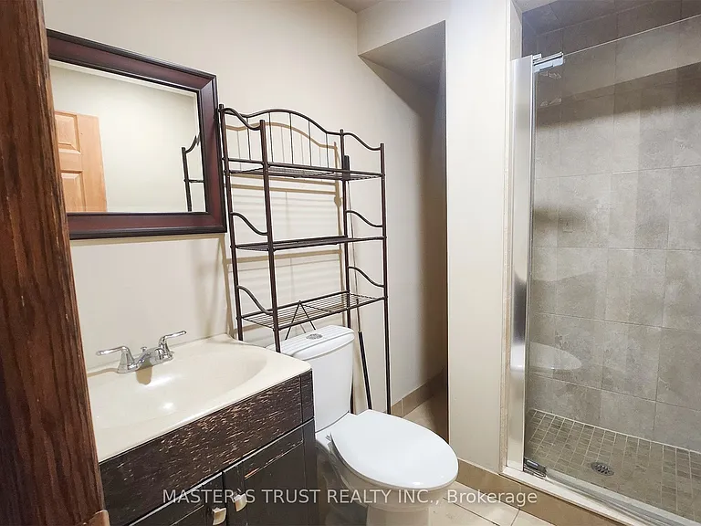 9 Springer Dr — Photo 17